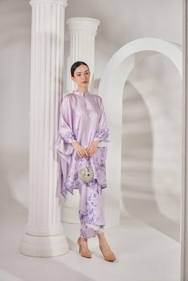 Kurung Petra Set Pario