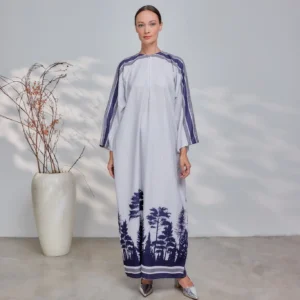 Alternative view of Caftan Alila